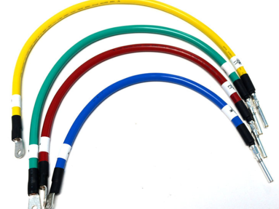 定制环形端子汽车电池充电线，带热缩套管