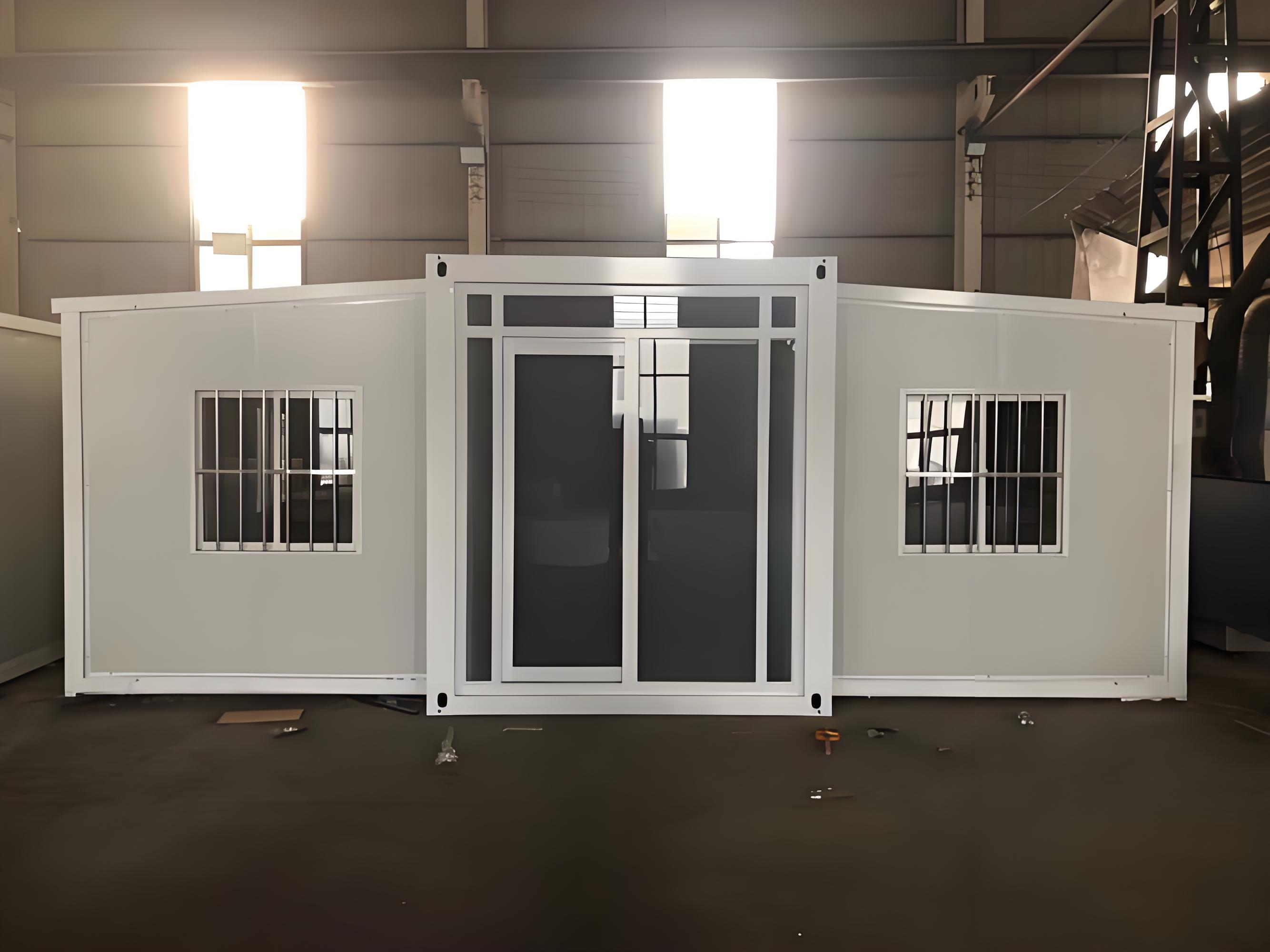 Foldable container room