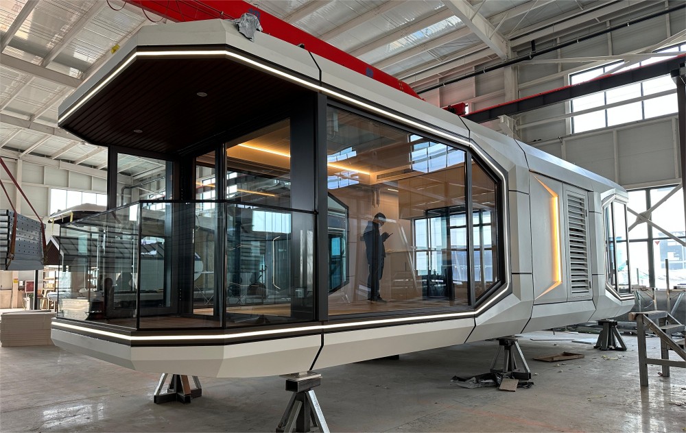 Cold Insulated Wind Proof And Shockproof Spacecraft Housing