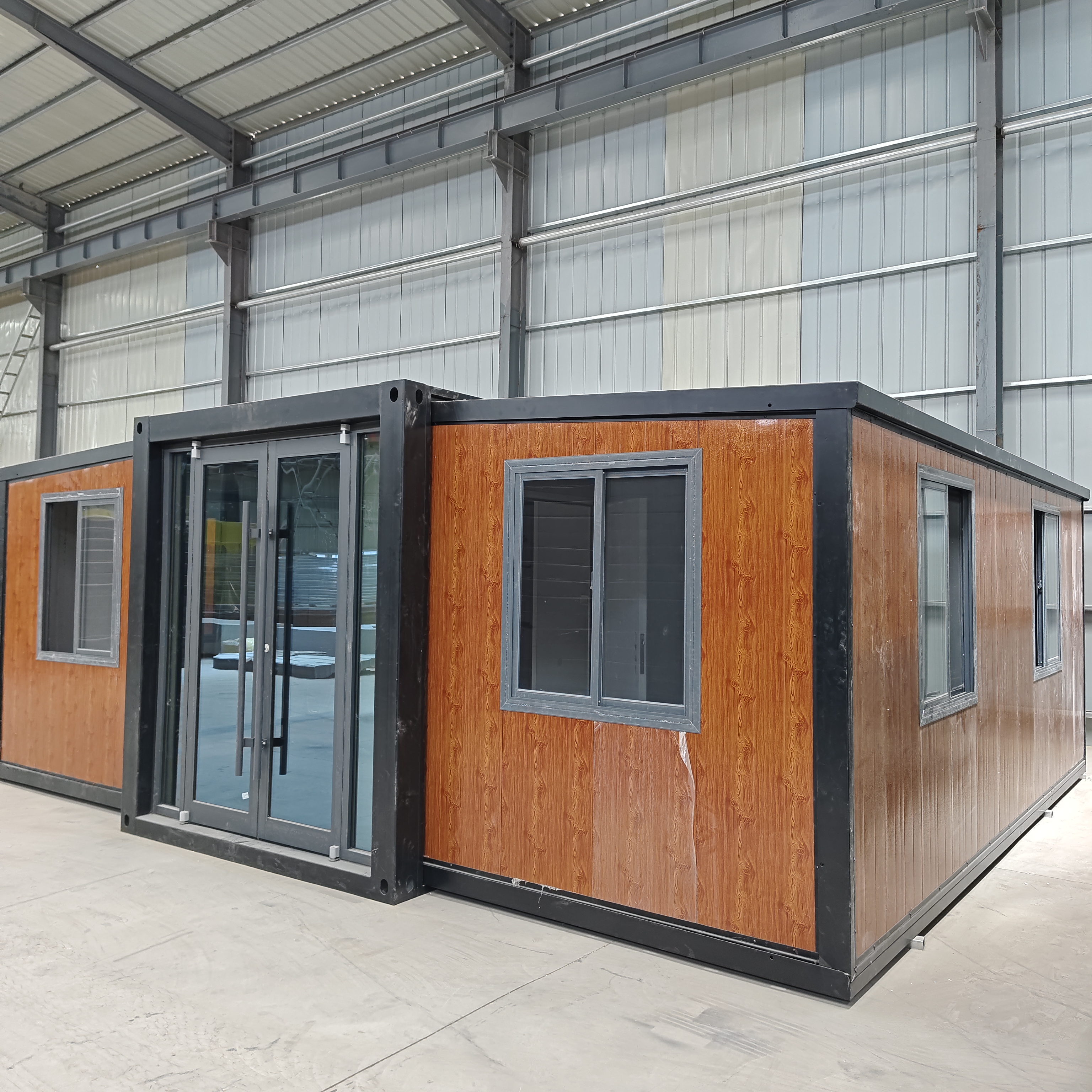 Foldable And Easy To Install Temporary Container Houses
