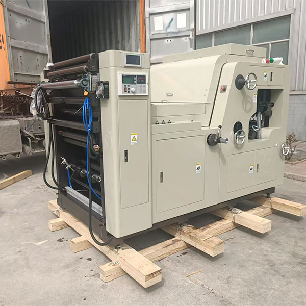 High-Speed Z-Type Fanfold Paper Folding Production Line | Kraft Paper Cushioning Pad Manufacturing Equipment Factory Direct Supply