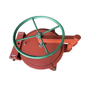 Quick Opening Closure For Pig Trap