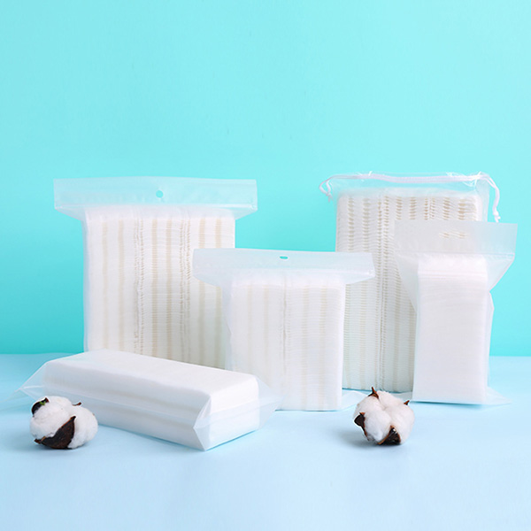 Top 5 des types de cotons démaquillants à connaître pour les acheteurs en gros