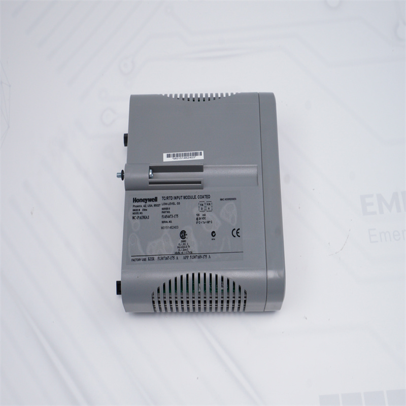 8C-PAIMA1 51454473-175 Модуль аналогового ввода HONEYWELL