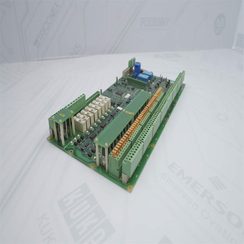 Módulo controlador PLC ABB DATX110 3ASC25H209 3BSC980004R784