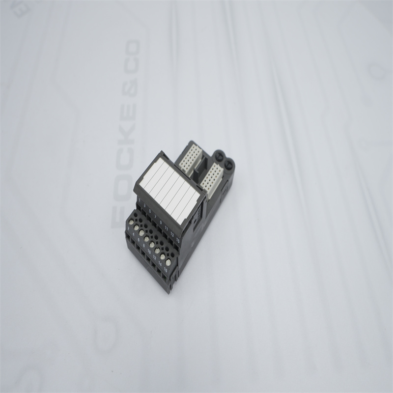KJ4001X1-CB1 12P0625X072 EMERSON Sigortalı Giriş Çıkış Terminal Bloğu
