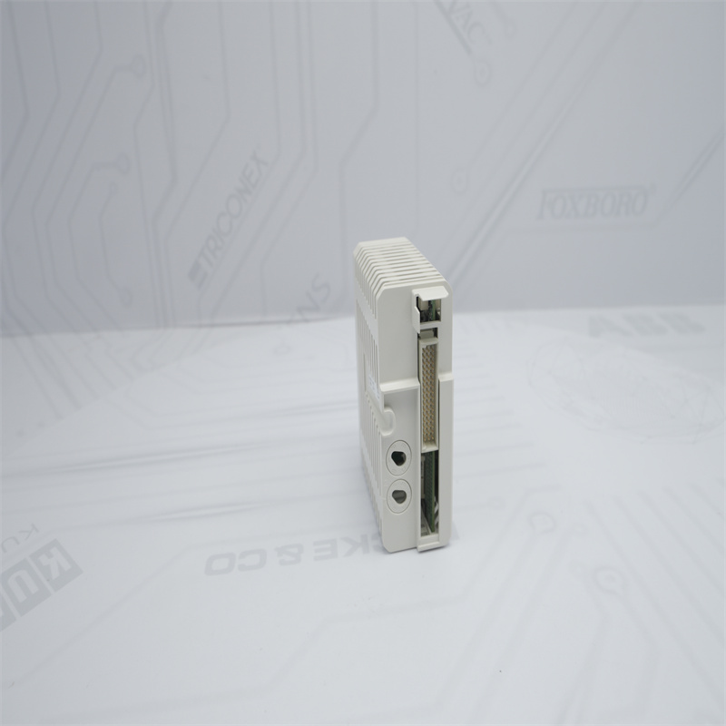 ABB FAU810 Alev Tarayıcı Uvisor FAU Serisi