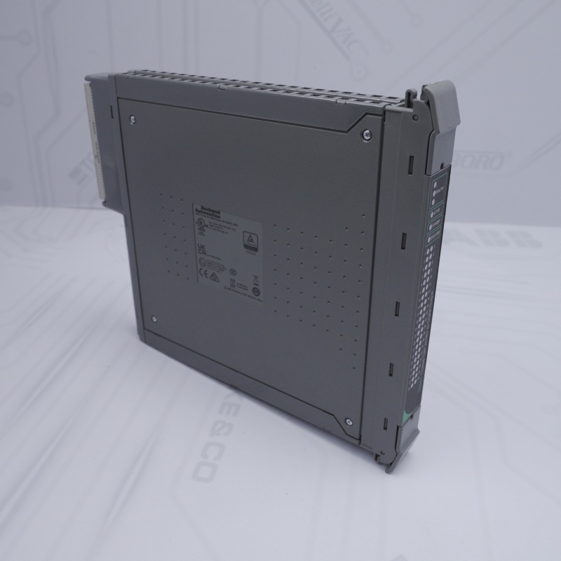 Módulo de saída digital T8461C ICS TRIPLEX TMR 24/48 Vdc