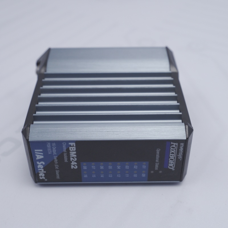 FBM242 P0916TA 0H Interface de saída discreta Foxboro de 16 canais