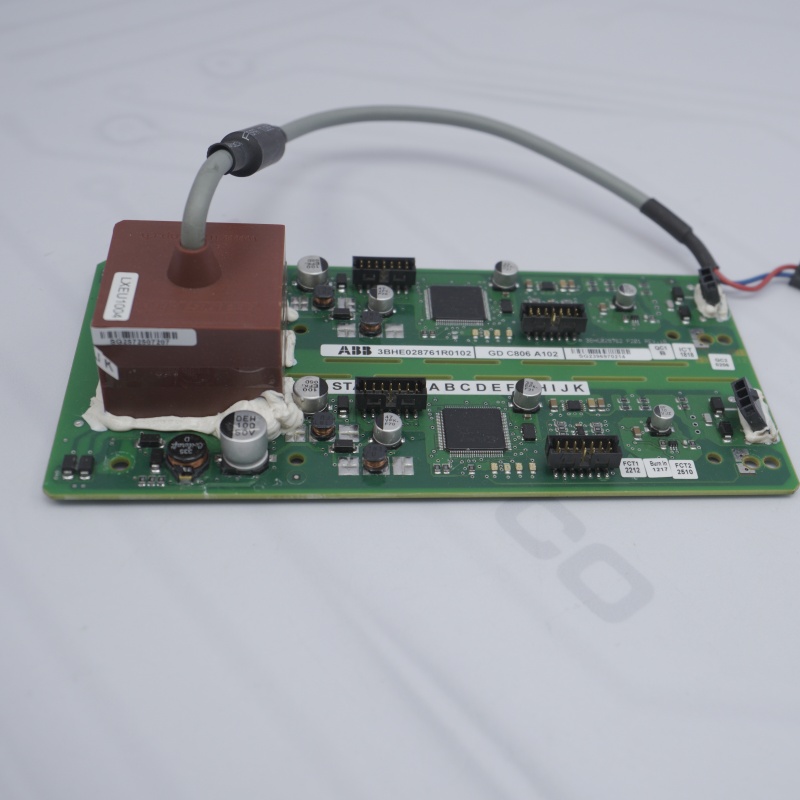 Placa PCB ABB 3BHE028761R0102 GDC806A102