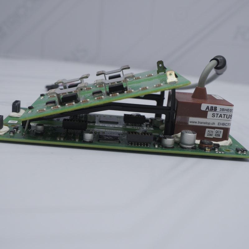 ABB 3BHE028761R2001 GDC806A2001 İşlemci Modülü