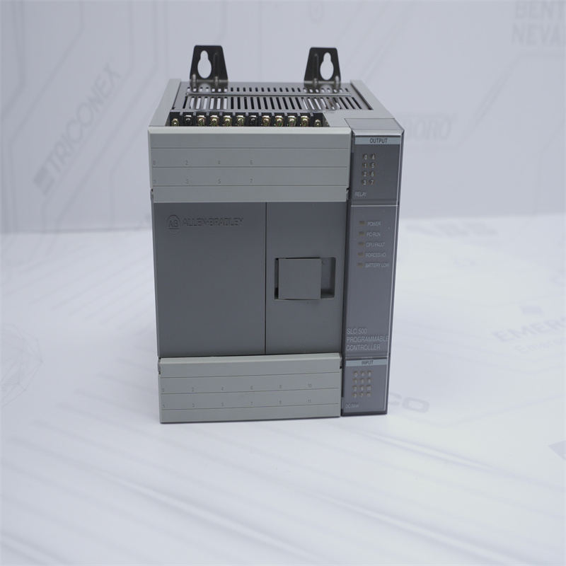 Allen Bradley 1747-L20C Kompakt PLC kontrolörü