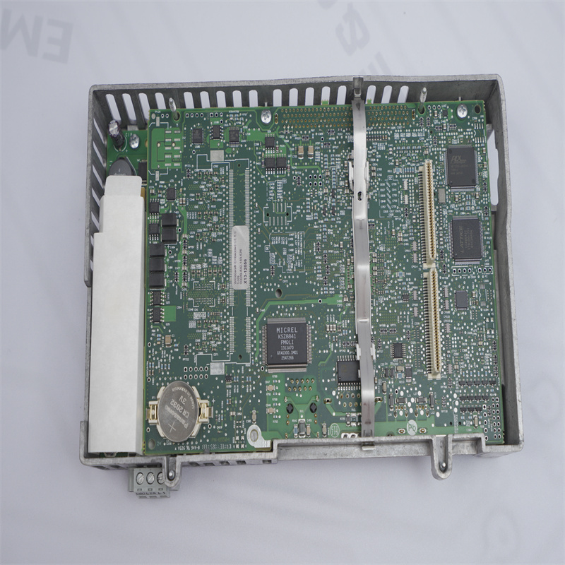 Allen Bradley 2711P-RP8D PanelView Plus 6 Mantık Modülü