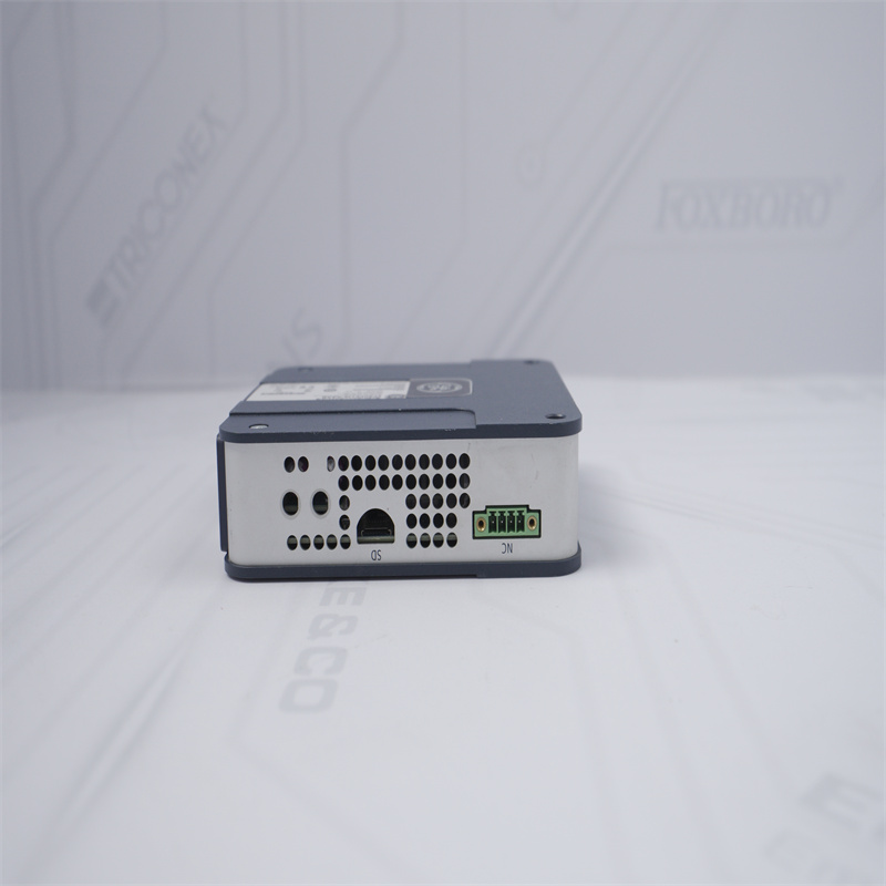 GE EPSCPE115-AAAB Programlanabilir Otomasyon Kontrolörü