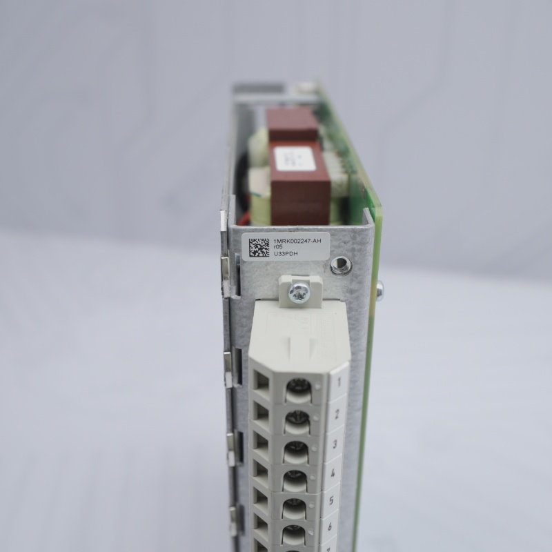ABB 1MRK002247-AHr05 Sürücü Kontrol Kartı