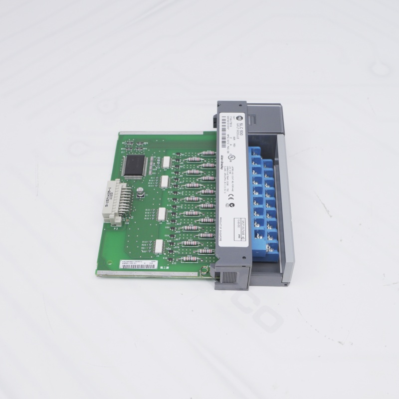 1746-ITB16 Allen Bradley Hızlı Tepkili DC Batırma Giriş Modülü
