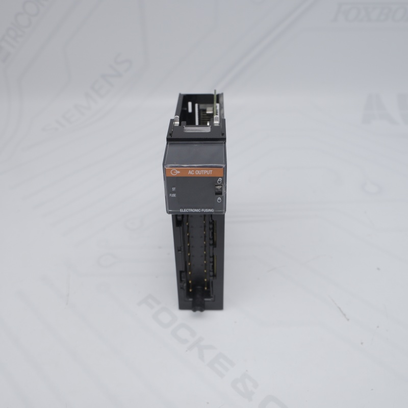 Módulo de saída com fusível CA Allen Bradley 1756-OA8E/A