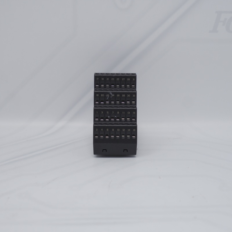 KC4011X1-BM1 12P6884X052 Emerson Terminal Bloğu