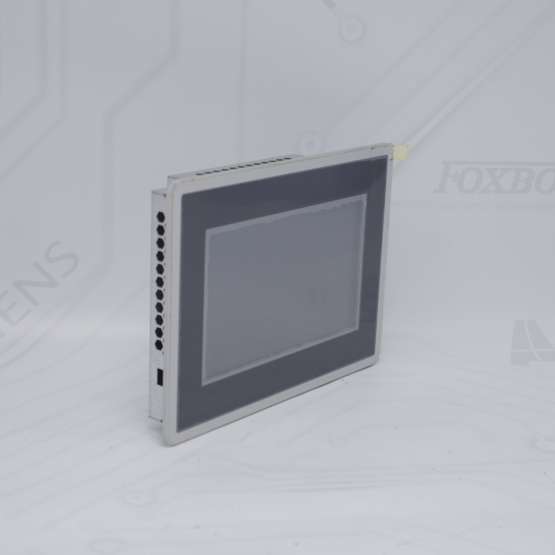 P30GAH90300F3G0XXX-02S3C018000 LENZE Operatör Arayüzü