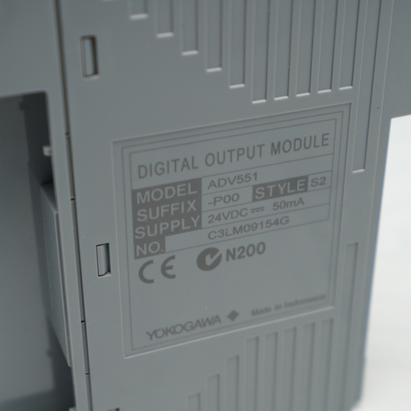 Módulo de saída digital ADV551-P00 S2 YOKOGAWA