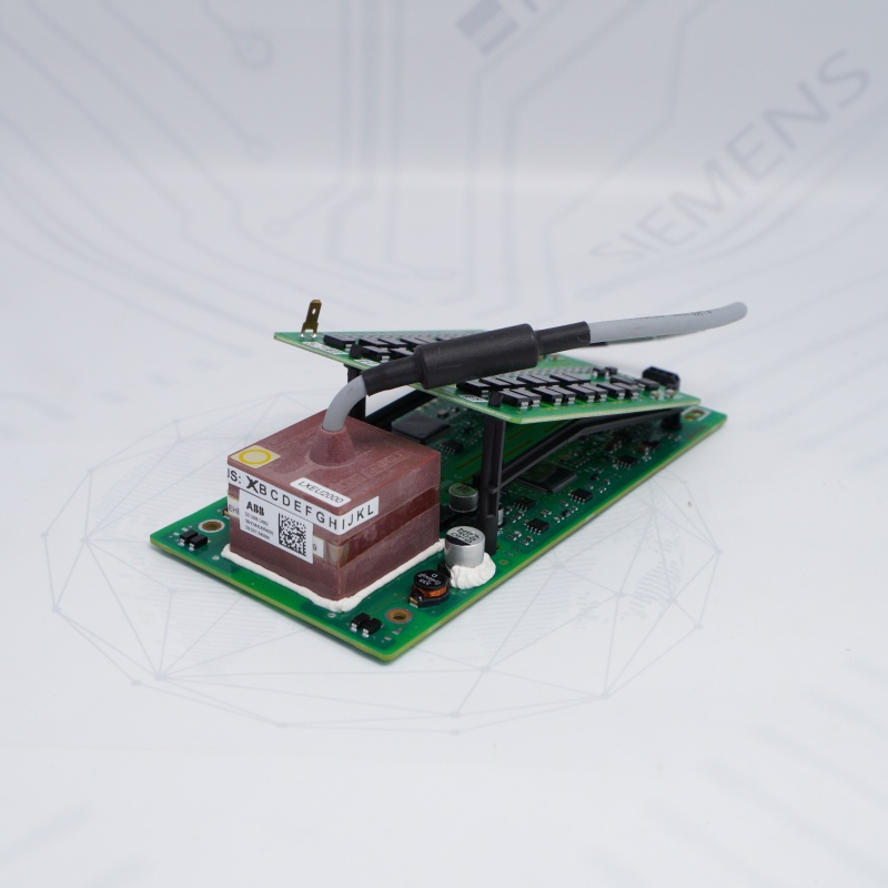 3BHE044249R4002 GDC806 C4002 ABB İnvertör Aksesuarları Modülü