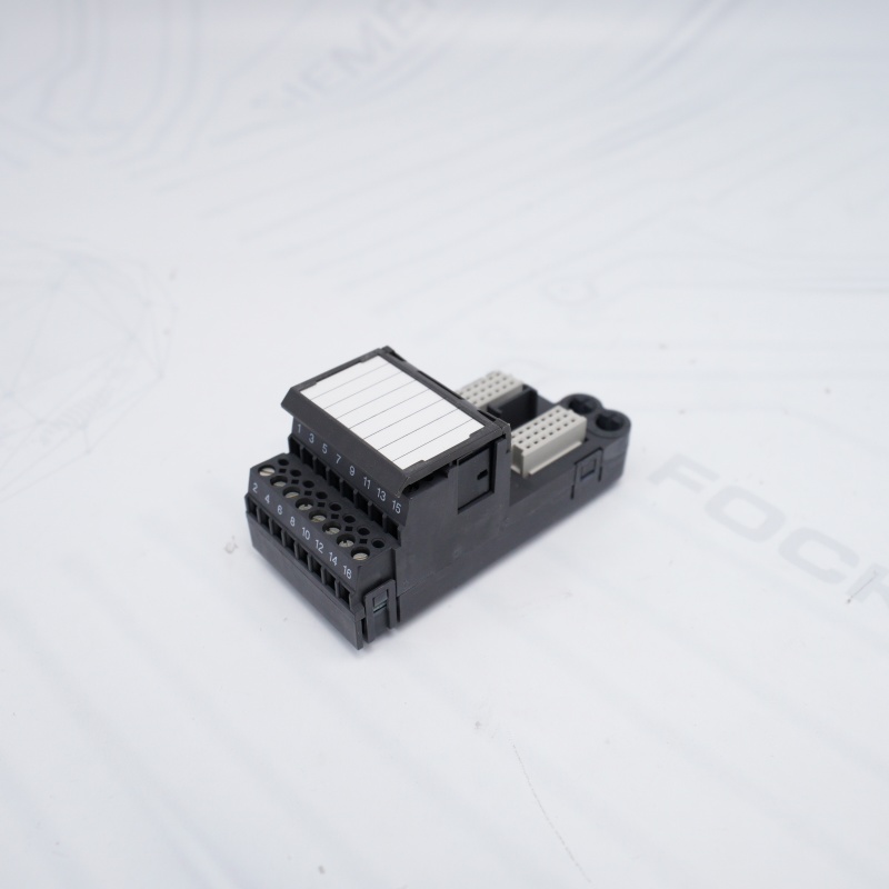 KJ4001X1-CB1 12P0625X072 EMERSON Sigortalı G/Ç Terminal Bloğu