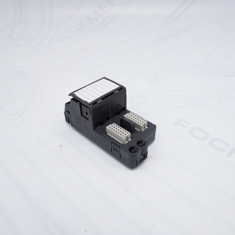 KJ4001X1-CB1 12P0625X072 EMERSON Sigortalı G/Ç Terminal Bloğu