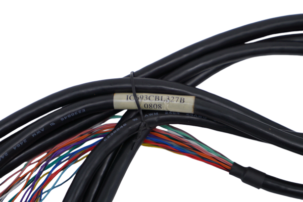 GE IC693CBL327