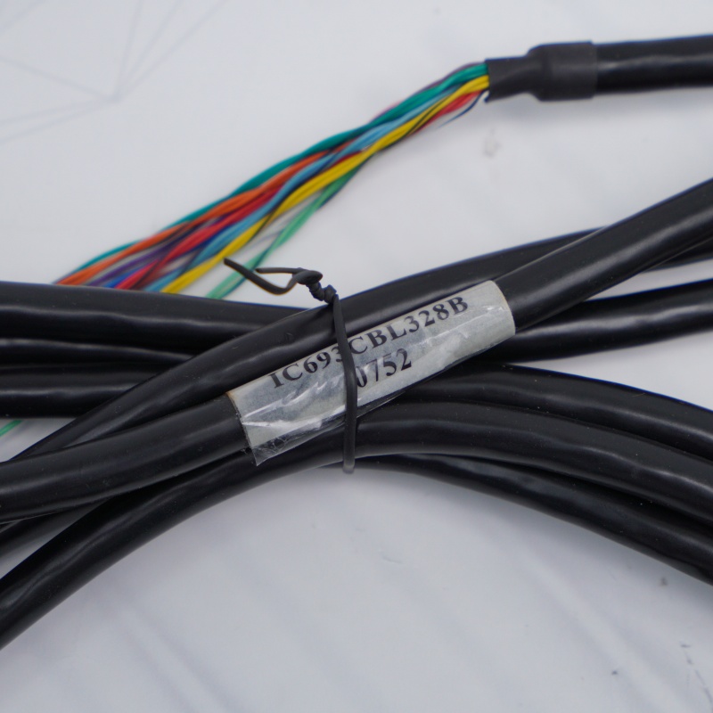 IC693CBL328 GE Terminal Bloğu Bağlantı Kablosu