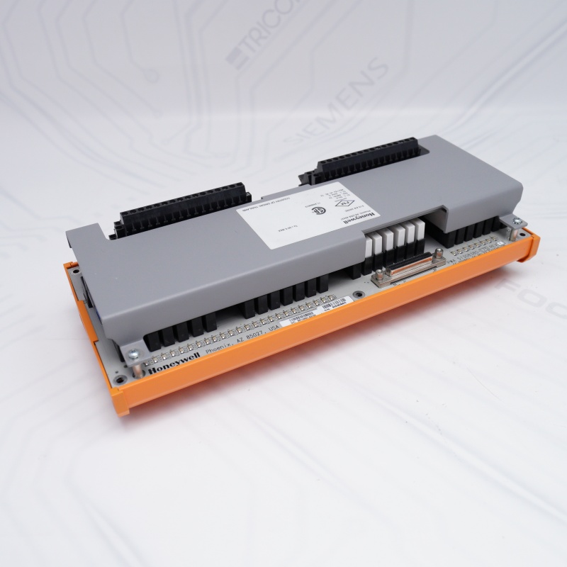 Módulo de relé de saída digital HONEYWELL CC-SDOR01 51308380-175