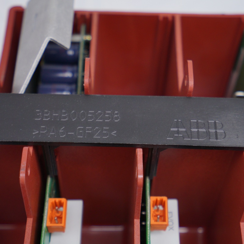 3BHB005243R0105 KUC755AE105 ABB Şanzıman Kontrolörü