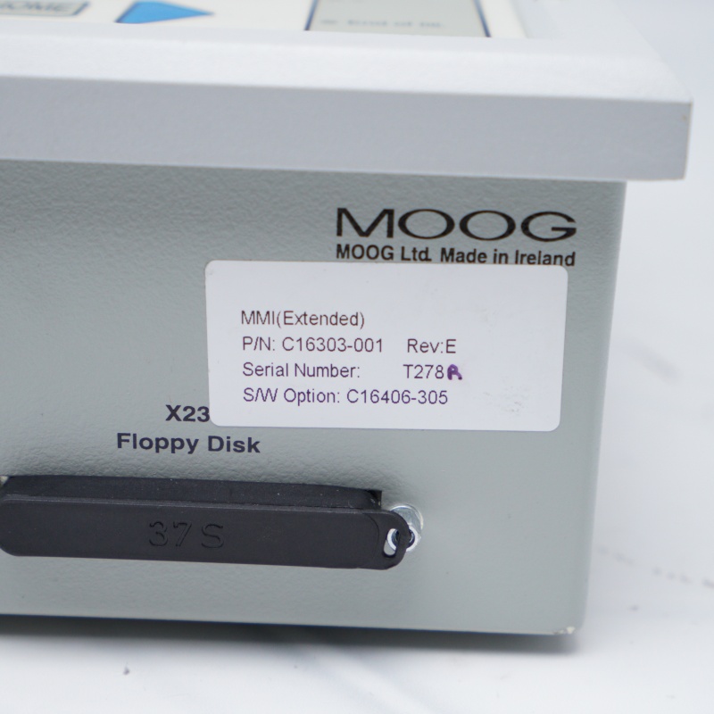 C16303-001 MOOG İşletim Kontrol Paneli