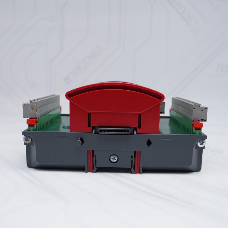D137-001-011 MOOG Hareket Kontrolörleri