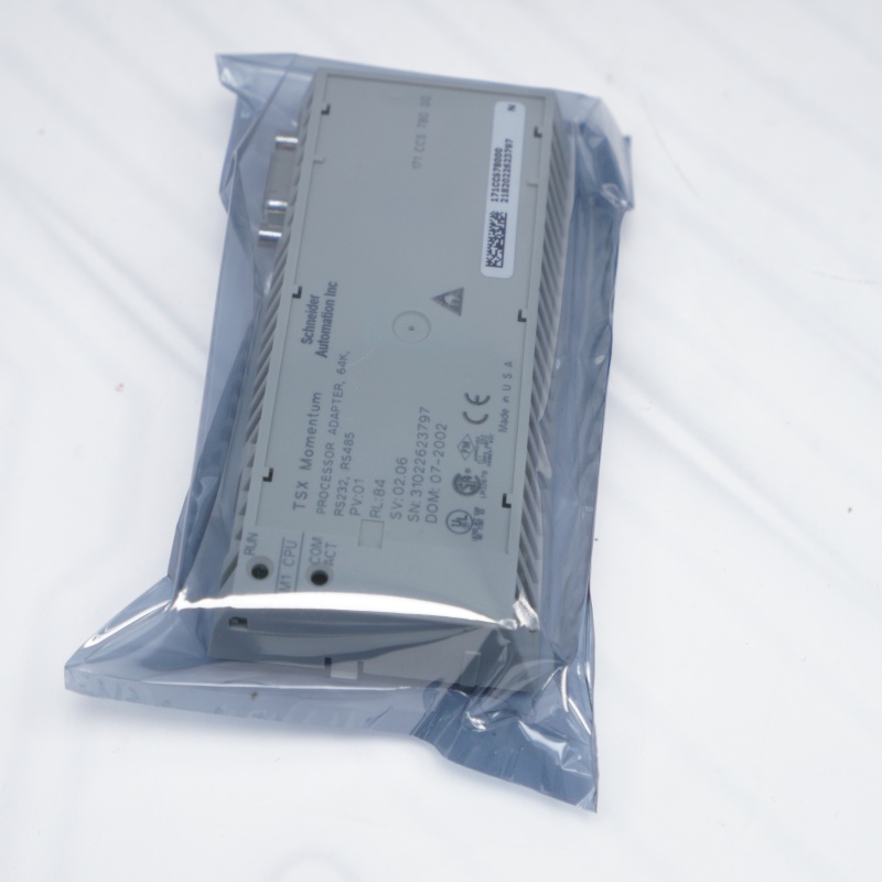 171CCS78000 Schneider İşlemci Adaptörü