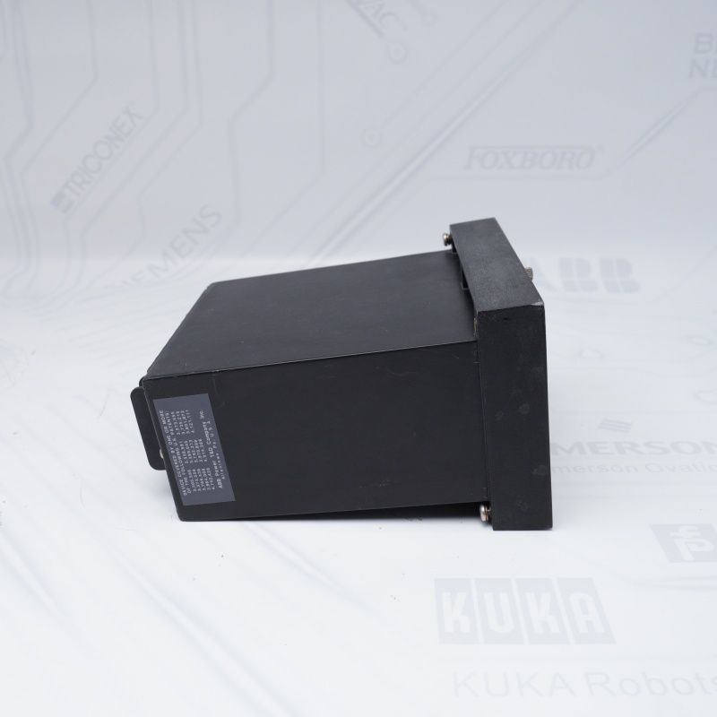 424K1105 ABB Senkronizasyon Kontrol Rölesi