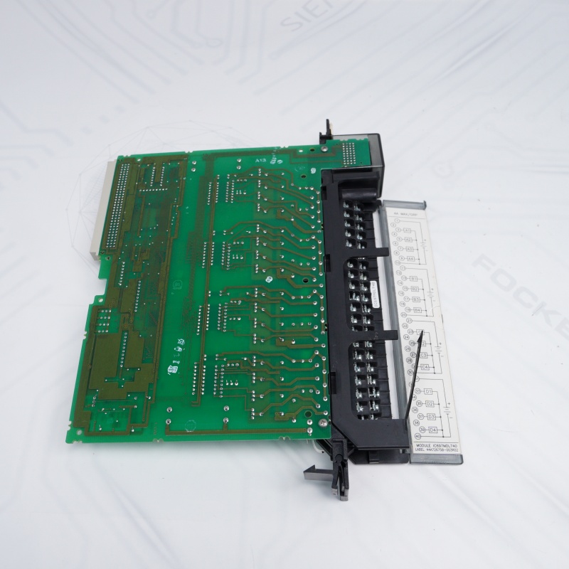 IC697MDL740 GE Çıkış Modülü