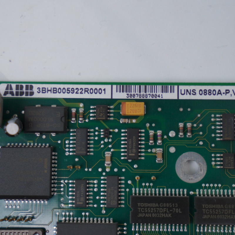 3BHB005922R0001 UNS0880A-P V1 ABB CIN Baskılı Devre Kartı