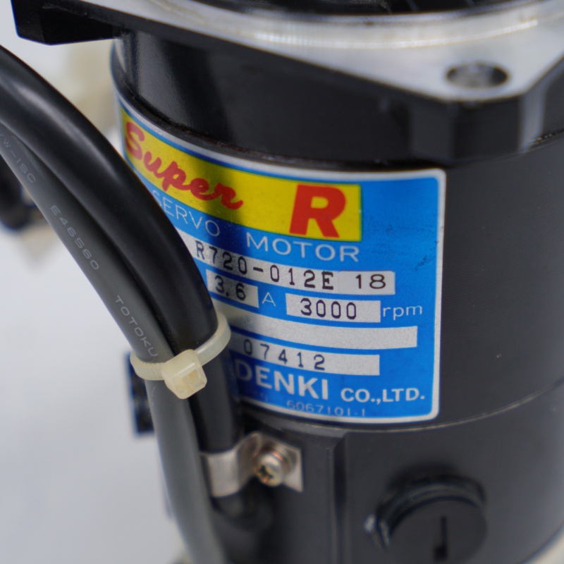R720-012E SANYO DENKI Servo Motor