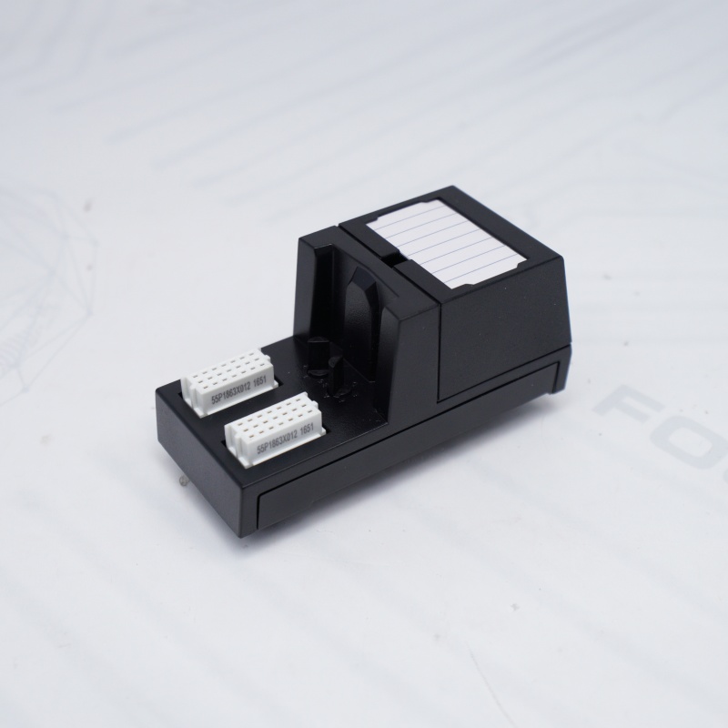 KJ4006X1-BP1 12P4733X052 EMERSON 40-Pin Kütle Terminal Bloğu