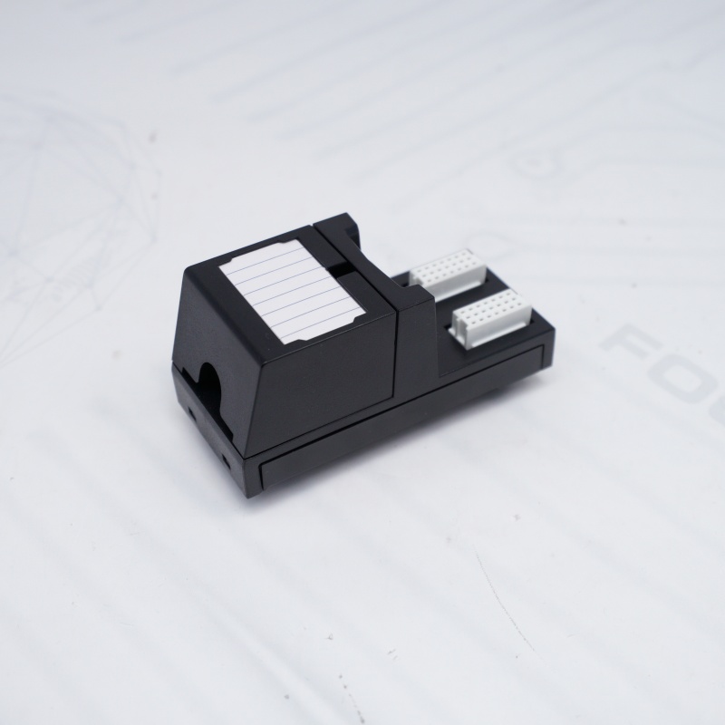 KJ4006X1-BP1 12P4733X052 EMERSON 40-Pin Kütle Terminal Bloğu