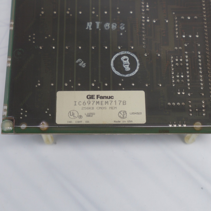 IC697MEM717B GE Genişletme Bellek Modülü