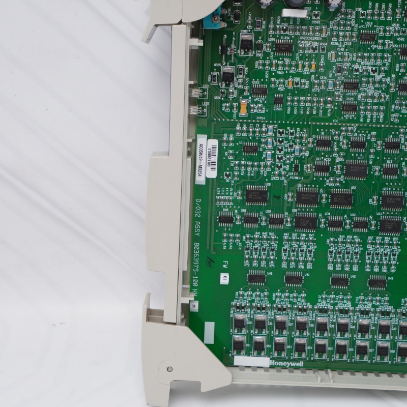 80363975-100 Honeywell Dijital Çıkış Modülü