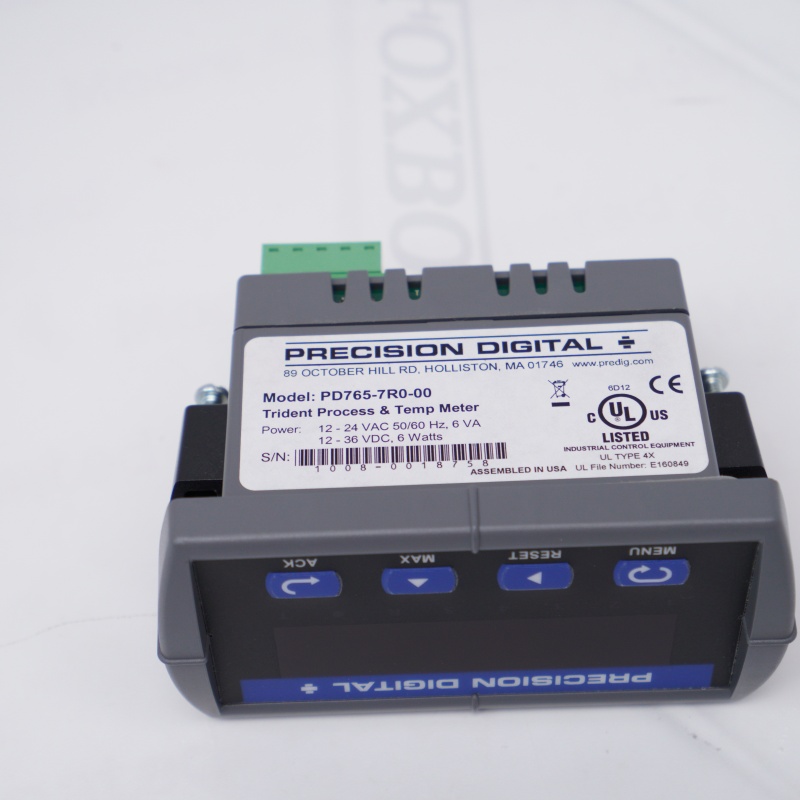 PD765-7R0-00 HASSAS DİJİTAL Sıcaklık Panel Ölçer