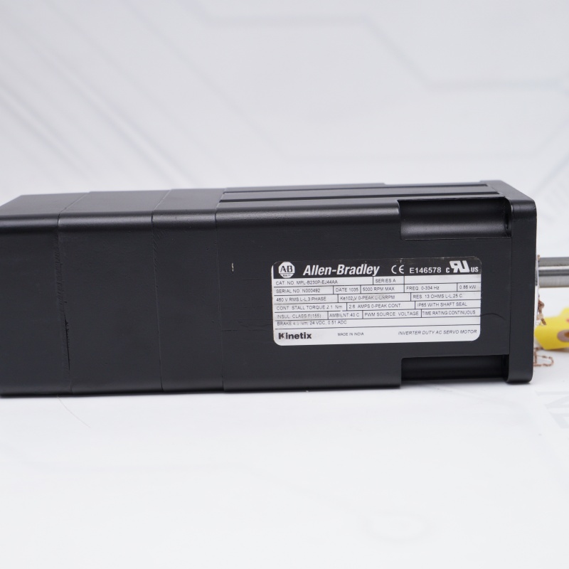 MPL-B230P-EJ44AA ALLEN BRADLEY SERVO MOTOR