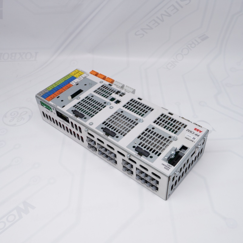 3BHE046722R0101 पीपीसी932 A101 एबीबी औद्योगिक प्रक्रिया नियंत्रण मॉड्यूल ·