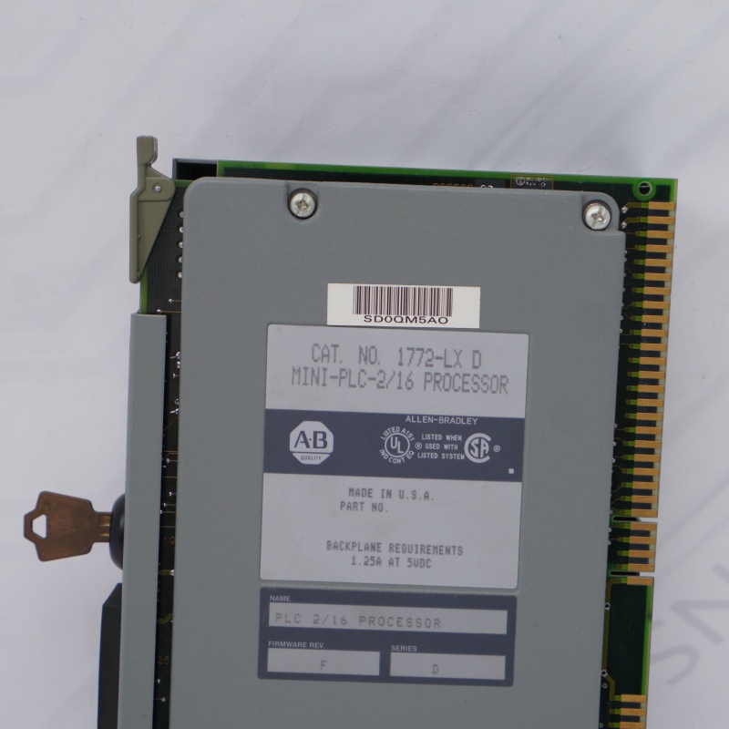 एलन ब्रैडली 1772-एलएक्स/D पीएलसी मॉड्यूल