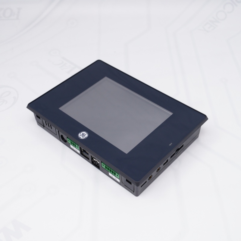 Terminal de operador General Electric IC755CSS06RDA