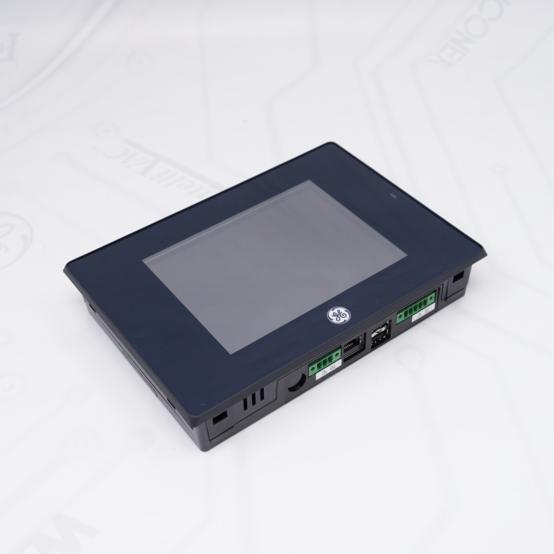 Terminal de operador General Electric IC755CSS06RDA