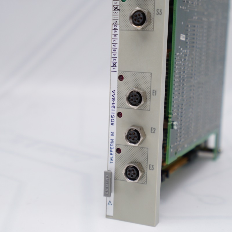 6DS1124-8AA SIEMENS Coupler Module