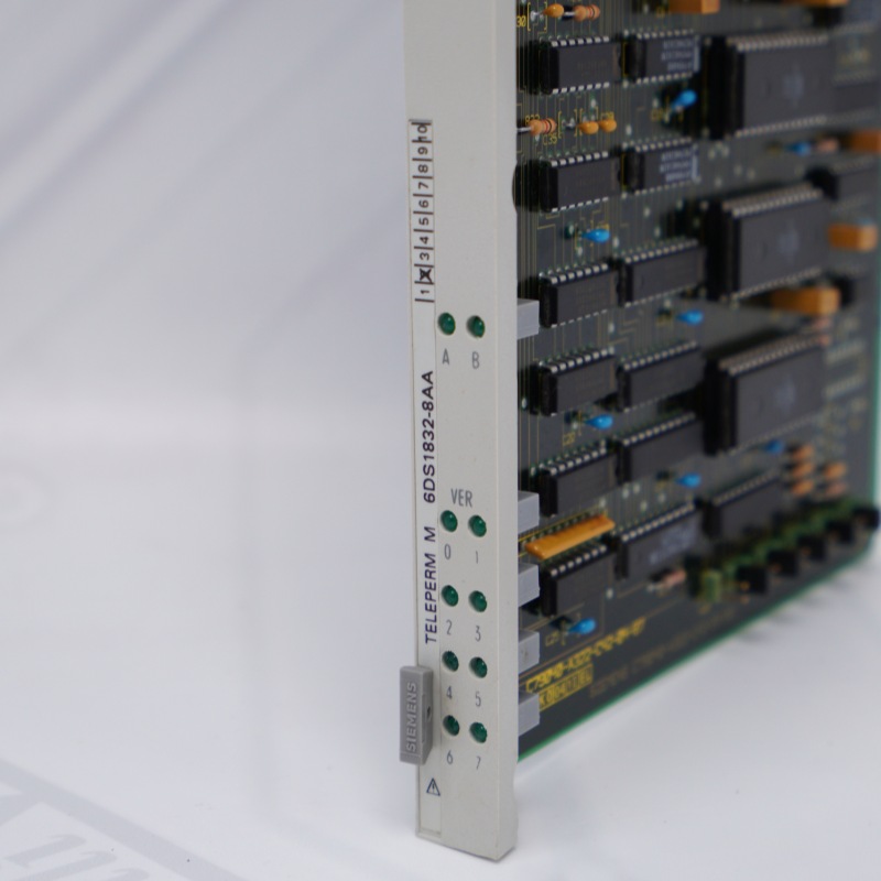 SIEMENS 6DS1832-8AA SERVO Control